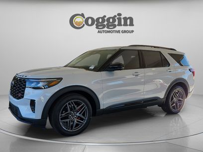 New 2026 Ford Explorer ST w/ Sun And Sound Package