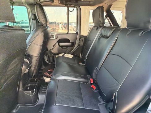 Used 2021 Jeep Wrangler Unlimited Sport AWD/4WD image 15