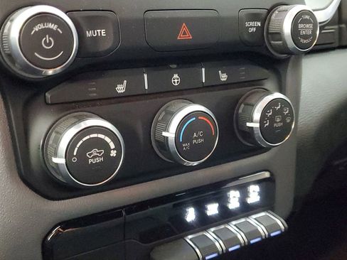 Used 2023 RAM 1500 Big Horn image 19