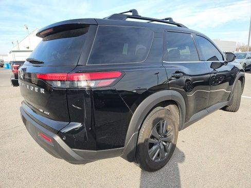 Certified 2024 Nissan Pathfinder SV w/ Cargo Package image 3