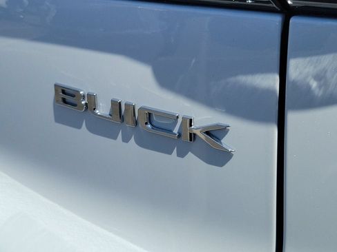 Used 2026 Buick Enclave Avenir w/ Super Cruise Package FWD image 8