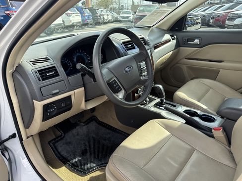 Used 2012 Ford Fusion SEL image 21