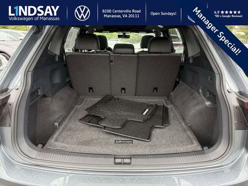 Used 2020 Volkswagen Tiguan SE R-Line image 12
