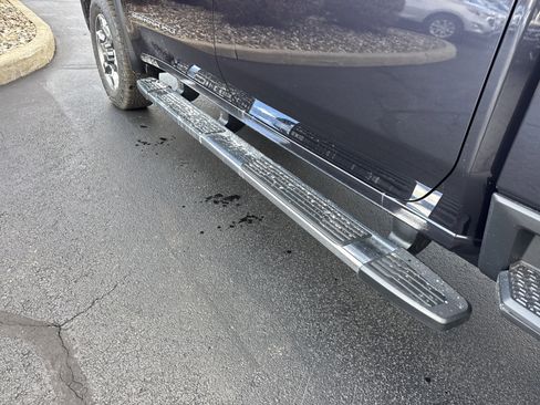 New 2026 GMC Sierra 2500 SLE w/ Preferred Package image 30