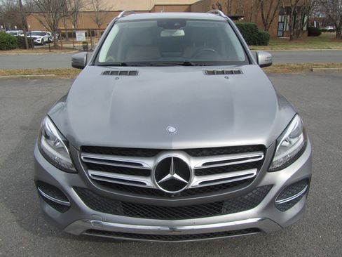 Used 2016 Mercedes-Benz GLE 350 w/ Premium Package image 5