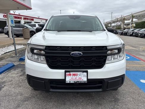 Used 2022 Ford Maverick XL FWD image 2