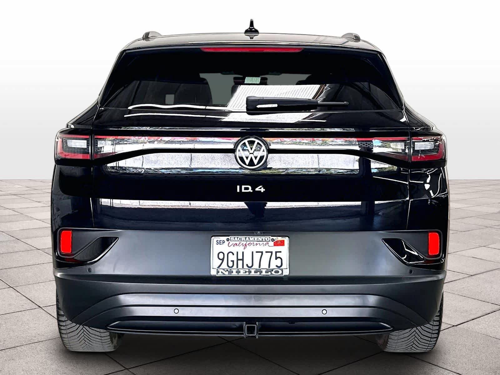 Used 2023 Volkswagen ID.4 Pro S AWD/4WD image 8