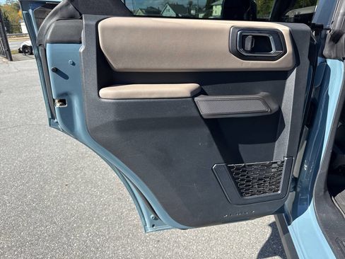 Used 2022 Ford Bronco Wildtrak image 35