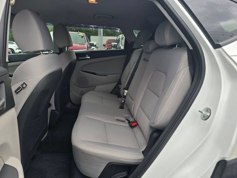 Used 2019 Hyundai Tucson SEL FWD image 25