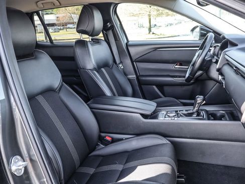 Used 2024 MAZDA CX-50 AWD 2.5 S w/ Preferred Package image 15