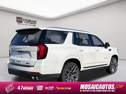 Used 2025 GMC Yukon Denali Ultimate w/ LPO, Floor Liner Package AWD/4WD image 3