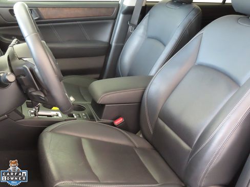 Used 2019 Subaru Outback 2.5i Limited AWD/4WD image 11
