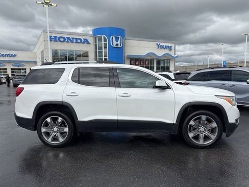 Used 2018 GMC Acadia SLT AWD/4WD image 2