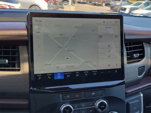 Used 2024 Ford Expedition Max Limited image 16