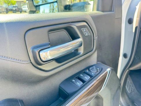 Used 2022 Chevrolet Silverado 2500 LT w/ All Star Edition AWD/4WD image 11