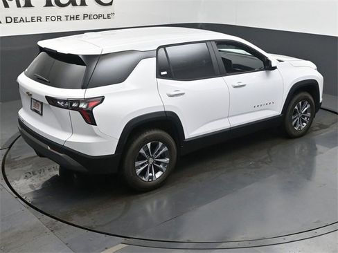 New 2026 Chevrolet Equinox LT w/ LPO, Floor Liner Package image 18