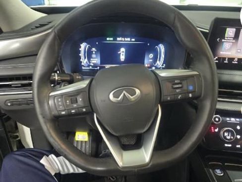Used 2024 INFINITI QX60 Luxe image 4