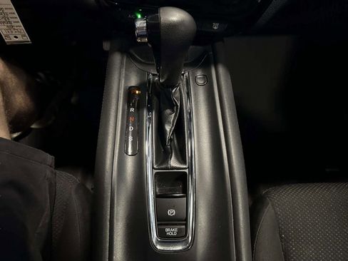 Used 2016 Honda HR-V LX image 31