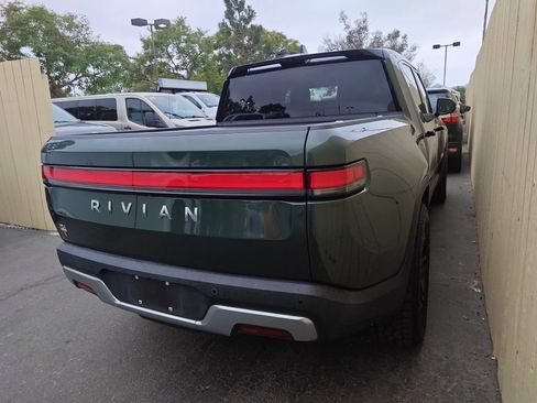 Used 2022 Rivian R1T Adventure AWD/4WD image 3