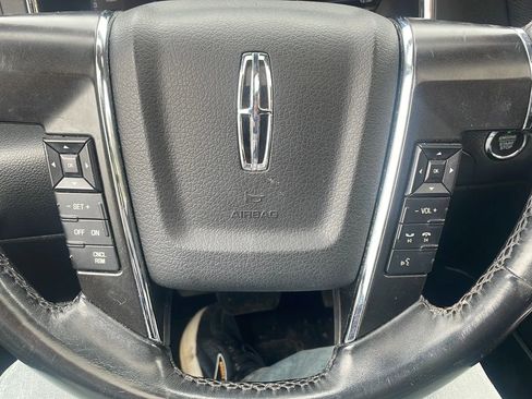 Used 2017 Lincoln Navigator Select image 57