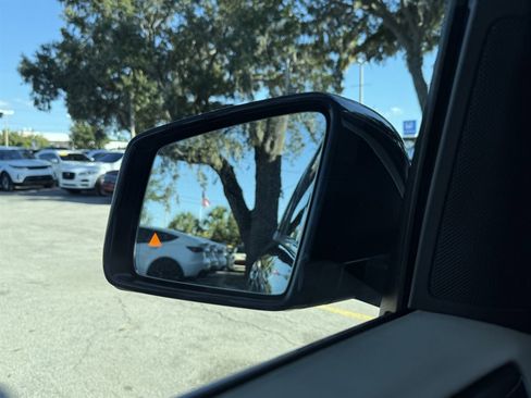 Used 2017 Mercedes-Benz GLS 450 4MATIC w/ Premium Package image 33