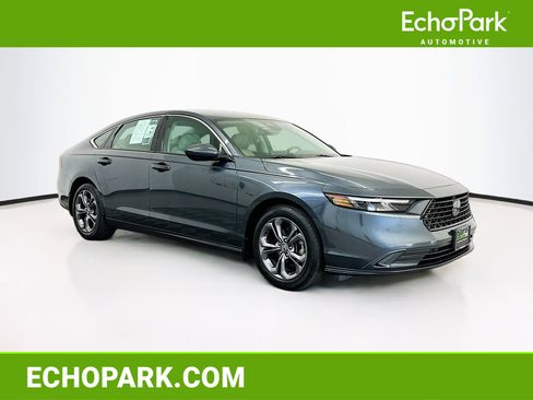 Used 2023 Honda Accord EX image 1
