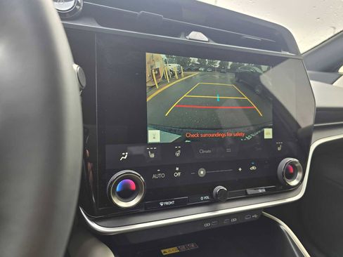 Certified 2025 Lexus RZ 300e image 28