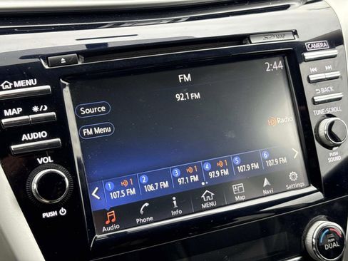 Used 2018 Nissan Murano SL w/ Moonroof Package image 33