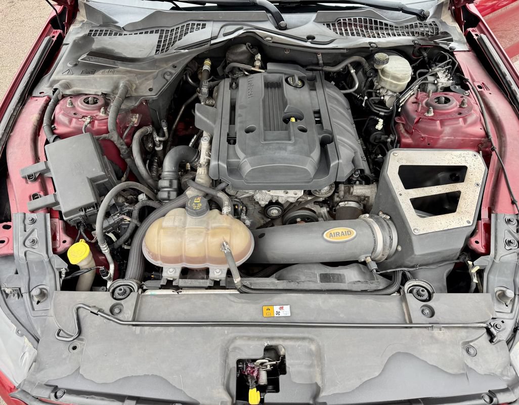 Used 2015 Ford Mustang Premium RWD image 29