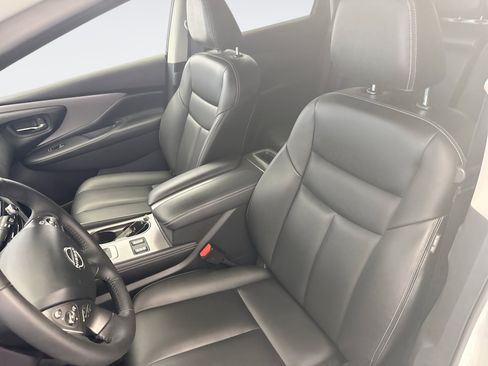 Used 2024 Nissan Murano SV w/ SV Midnight Edition Package AWD/4WD image 11
