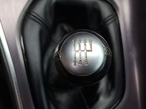 Used 2018 Dodge Challenger R/T Plus image 17