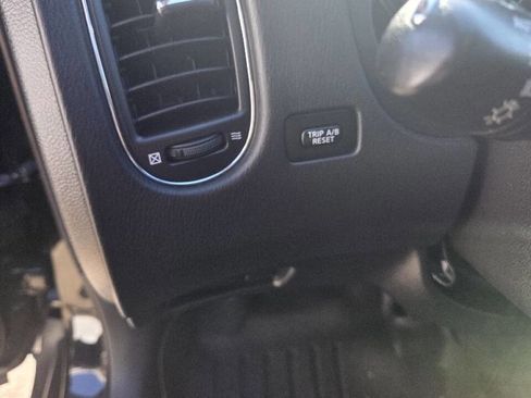 Used 2017 INFINITI QX50 AWD w/ Premium Plus Package image 10