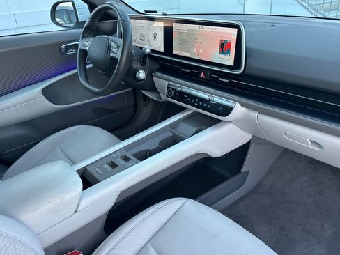 Used 2024 Hyundai Ioniq 6 SEL RWD image 15