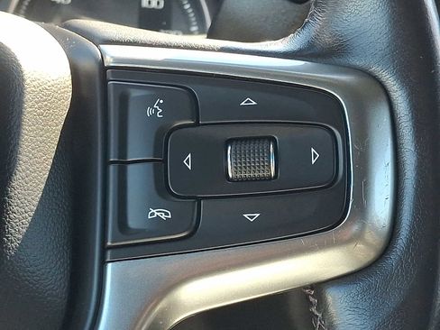 Used 2021 Chevrolet Silverado 1500 LT image 21