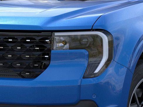 New 2025 Ford Maverick Lariat w/ 4K Tow Package image 19