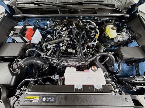 Certified 2026 Toyota 4Runner SR5 AWD/4WD image 28