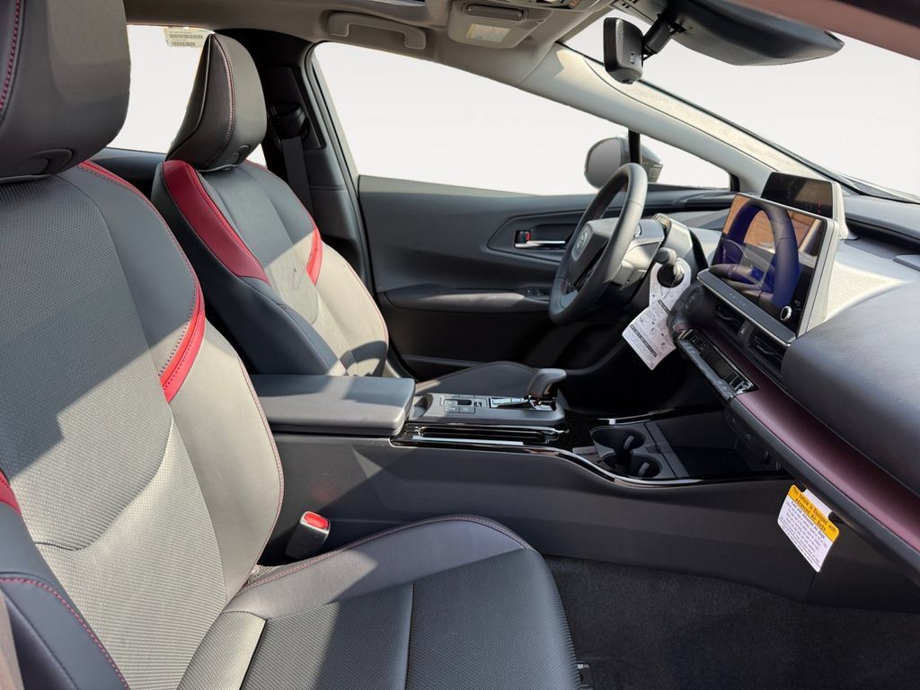 New 2026 Toyota Prius Plug-In Hybrid FWD image 15