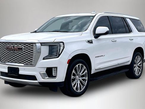 Used 2021 GMC Yukon Denali w/ Advanced Technology Package AWD/4WD image 2
