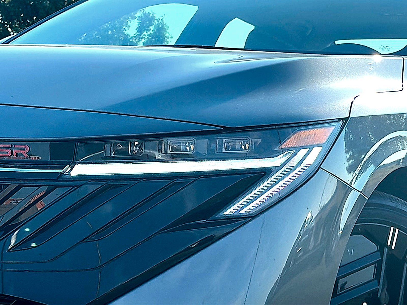 New 2027 Nissan Sentra SR w/ SR Premium Package FWD image 4