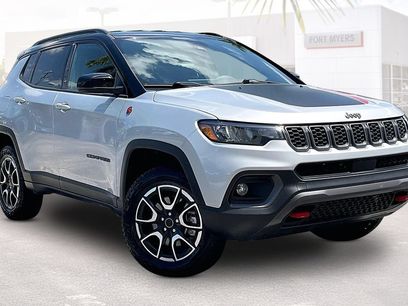 Used 2025 Jeep Compass Trailhawk