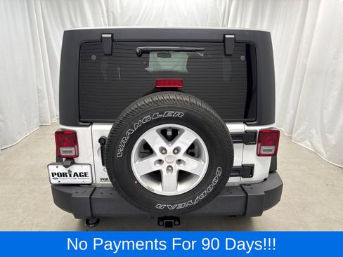 Used 2017 Jeep Wrangler Unlimited Sport w/ Quick Order Package 24S AWD/4WD image 4
