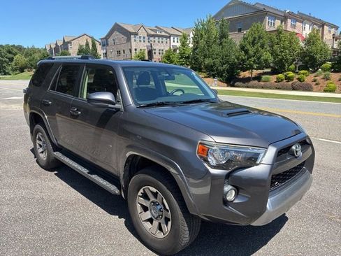 Used 2014 Toyota 4Runner Trail AWD/4WD image 7