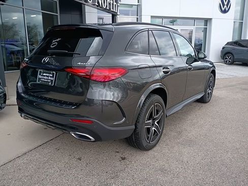 Used 2024 Mercedes-Benz GLC 300 4MATIC image 3