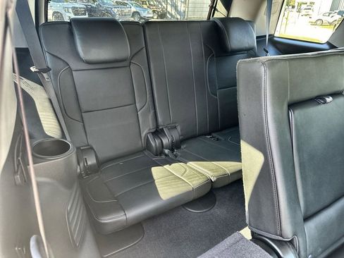 Certified 2020 GMC Yukon SLT image 26
