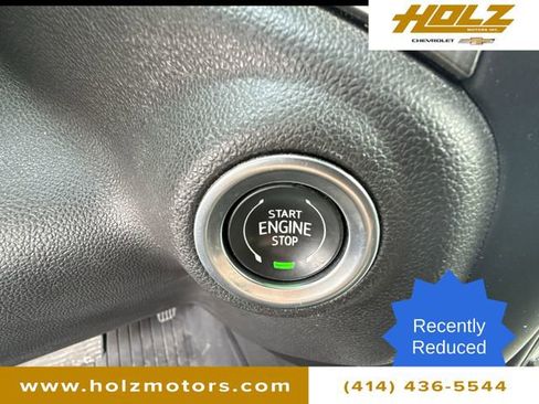 Certified 2021 Chevrolet Silverado 1500 RST image 17