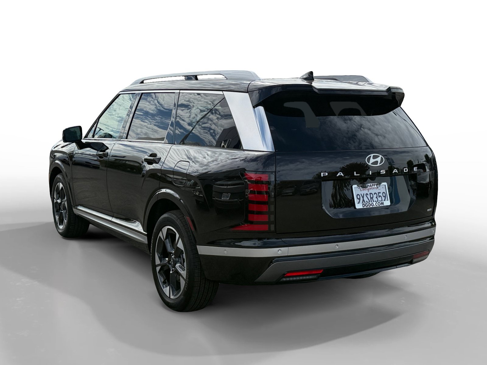 Certified 2026 Hyundai Palisade Limited AWD/4WD image 3