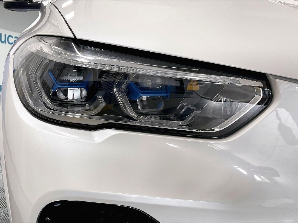Used 2022 BMW X5 xDrive40i w/ M Sport Package AWD/4WD image 34