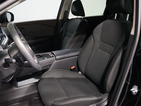 Used 2023 Nissan Rogue S FWD image 6