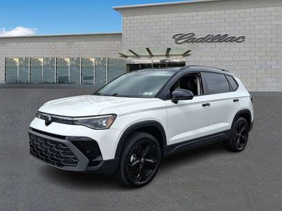 Used 2025 Volkswagen Taos SE