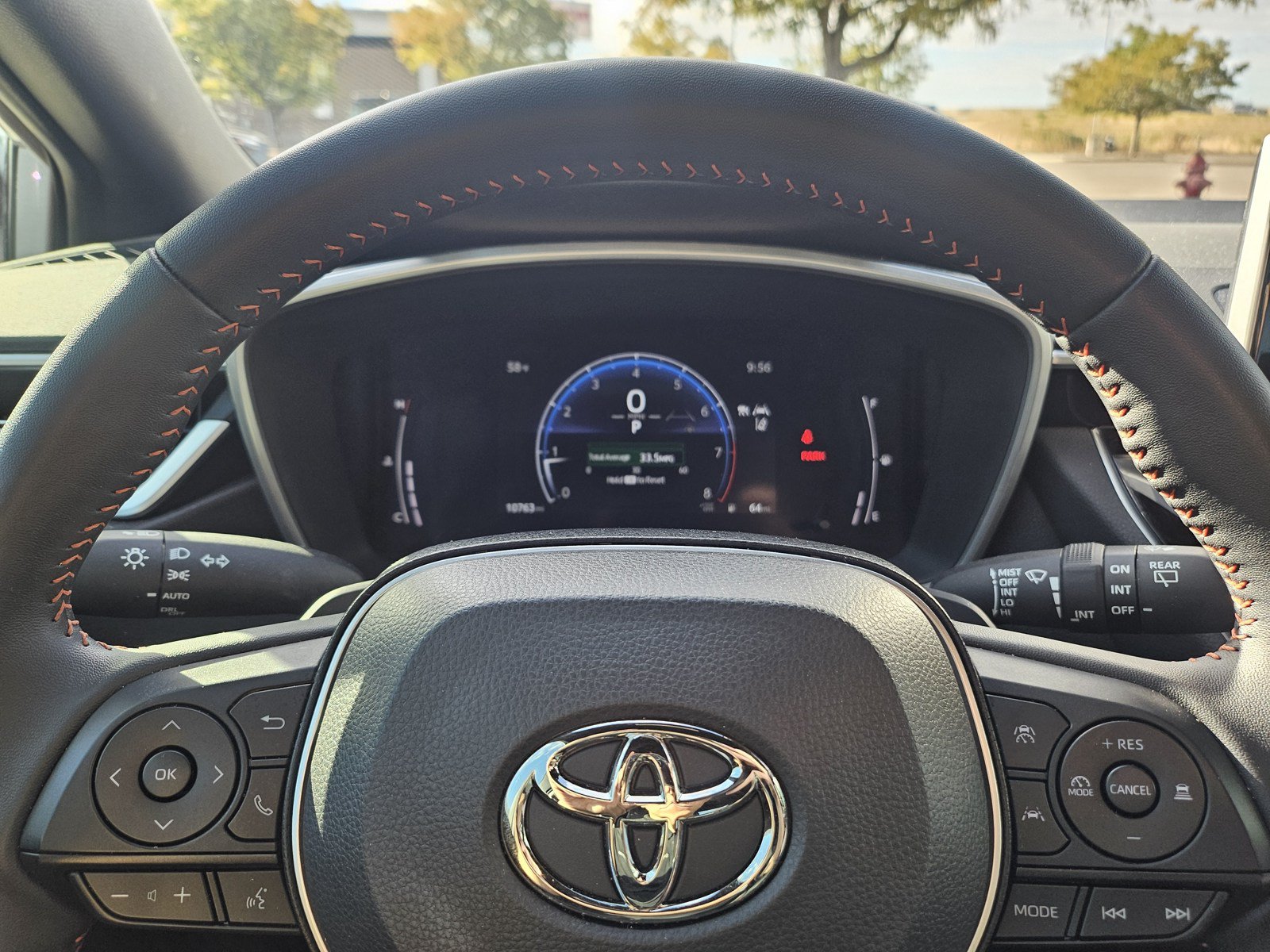 Used 2026 Toyota Corolla SE FWD image 11